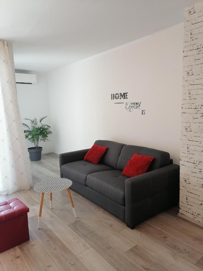 Apartman Ester PUY 외부 사진